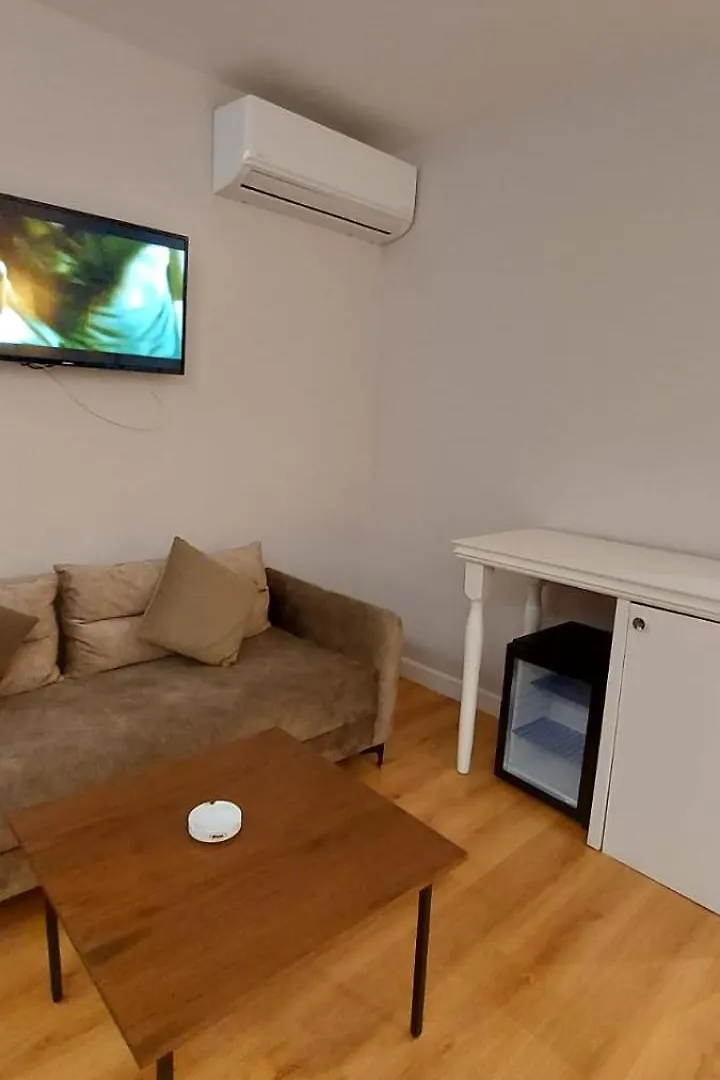 Hotel Shahini Shijak
